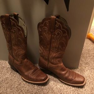 Ariat Cowboy Boots